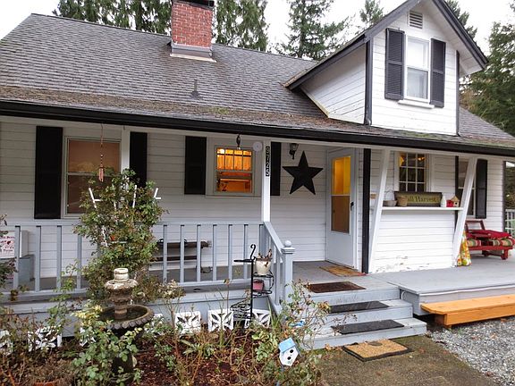 3rd image of 9725 62nd Ave SE