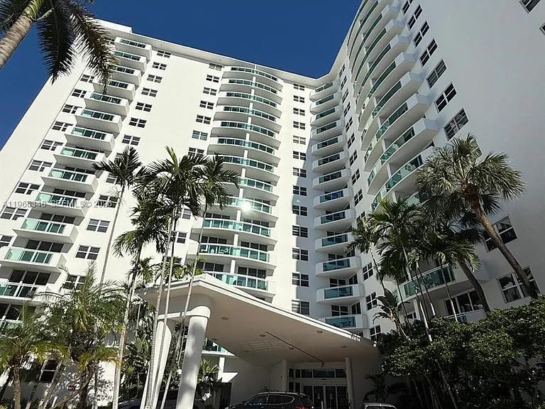 3001 S Ocean Dr #107 — Photo 1