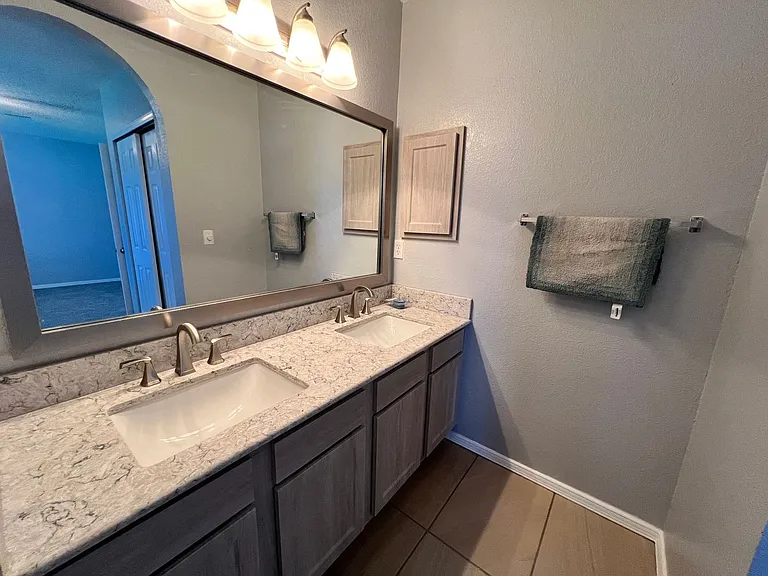12512 Angie Bombach Ave — Photo 11