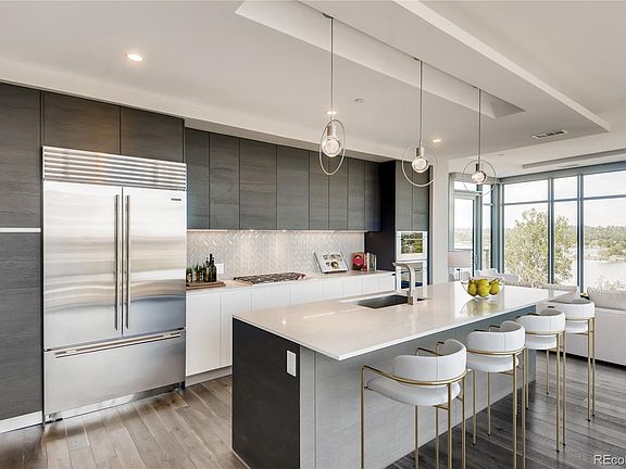 5th image of 4200 W 17th Ave #221