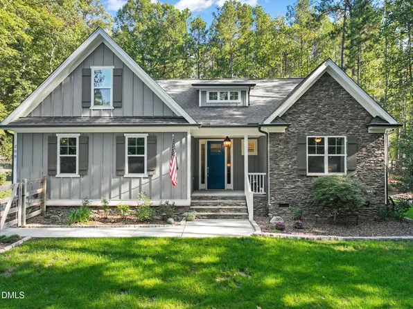 208 Tobacco Rd, Pittsboro, NC 27312
