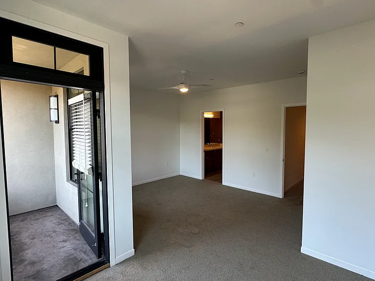 107 G St #204 — Photo 11