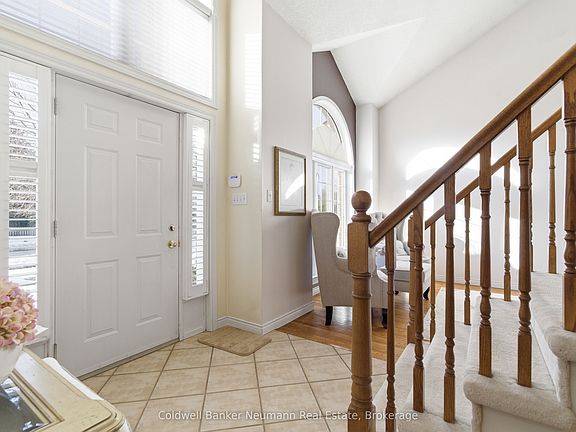 4th image of 45 Fieldstone Rd