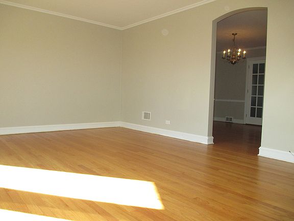 4th image of 1714 N 74th Ct