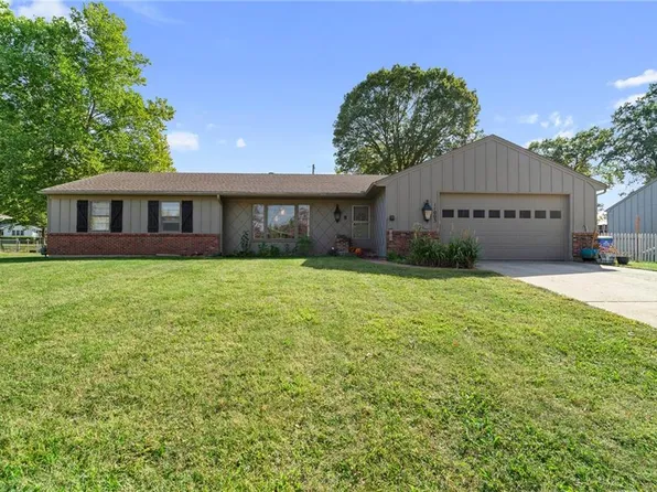 11003 W 50th Ter, Shawnee, KS 66203