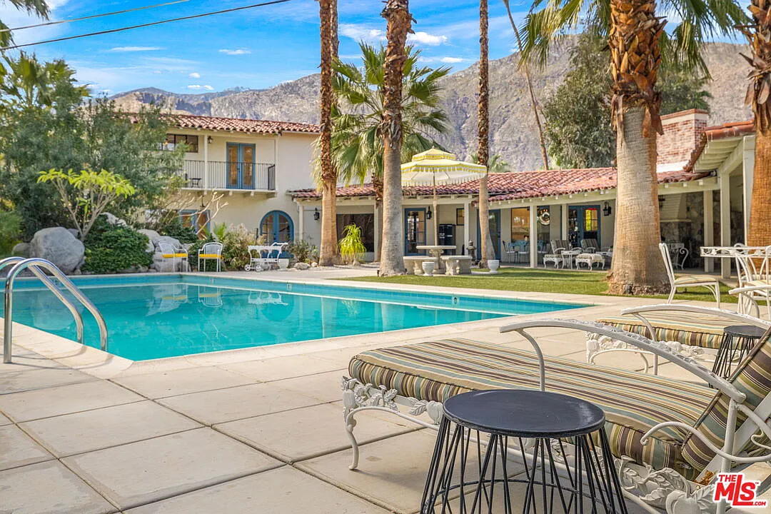 4 bed, 4.5 bath, 3482 sqft, $25,000 — Photo 4
