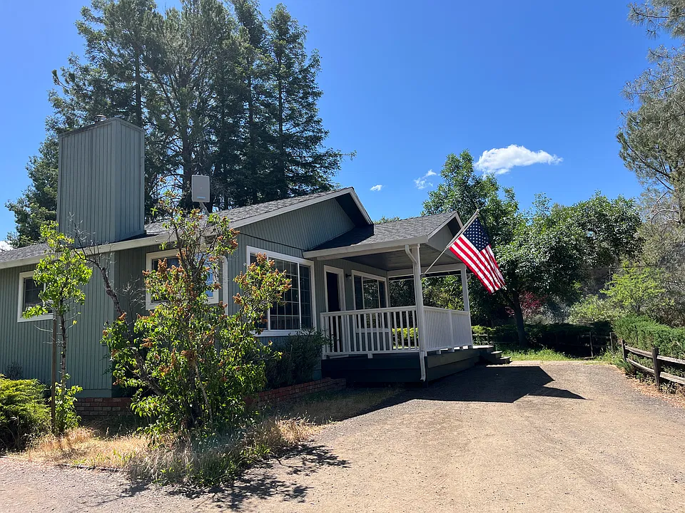 6970 Adobe Creek Rd