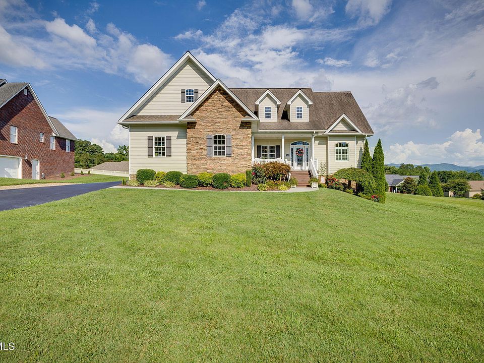 1st image of 112 Willshire Dr