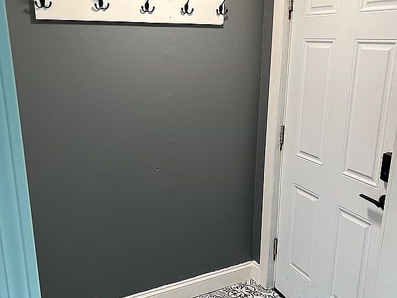 Mudroom/entrance