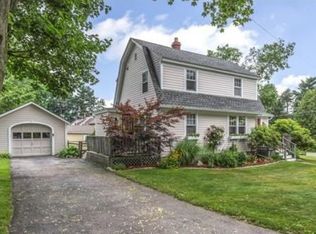 10 Conant St, Littleton, MA 01460