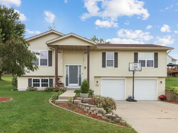 433 South Creek DRIVE, Elkhorn, WI 53121