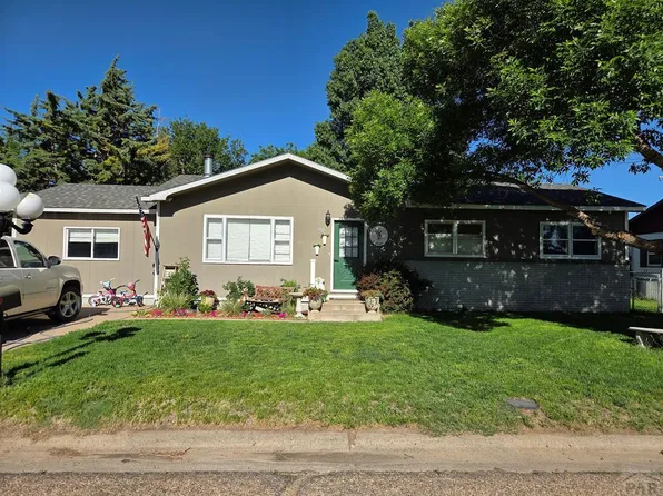 902 Everett St, Lamar, CO 81052