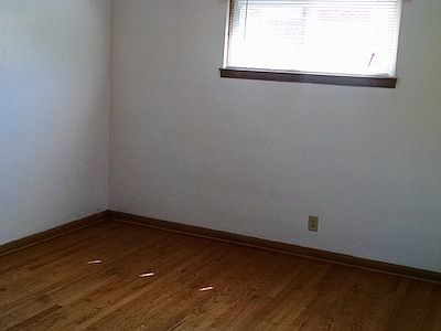 2nd image of 5033 W Keefe Ave APT 4