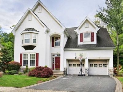 8 Kingsley Evans Cir, Oakland, NJ, 07436