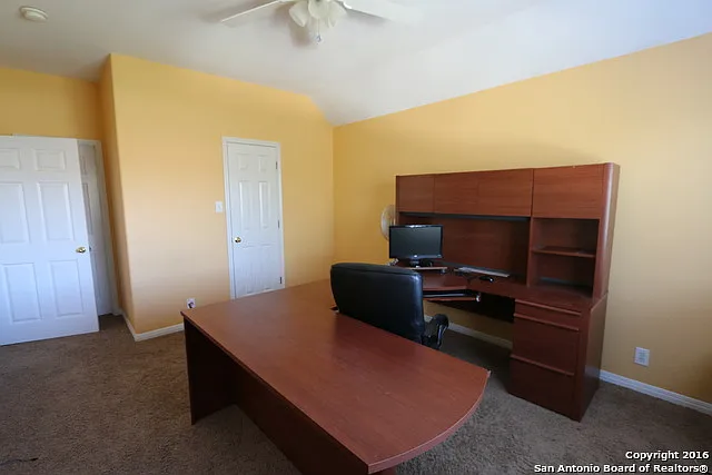 21010 Wild Springs Dr — Photo 20