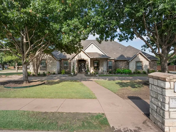 3202 Bent Creek Ct, Midlothian, TX 76065
