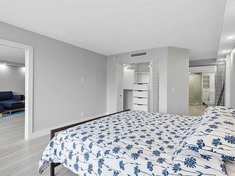 4100 Galt Ocean Dr #1004 — Photo 20