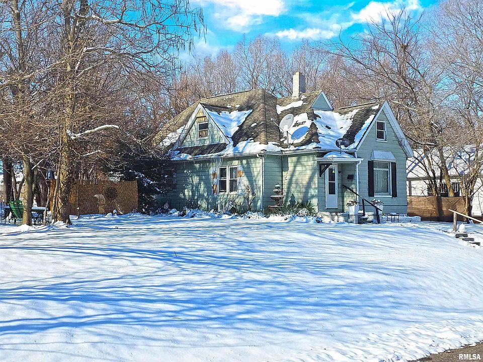 1st image of 2115 N Bourland Ave