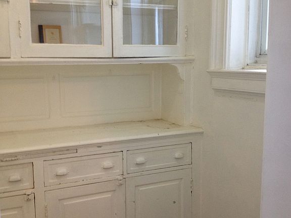 3rd image of 3070 38th St #2
