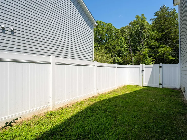 1842 Young Rd SE — Photo 11