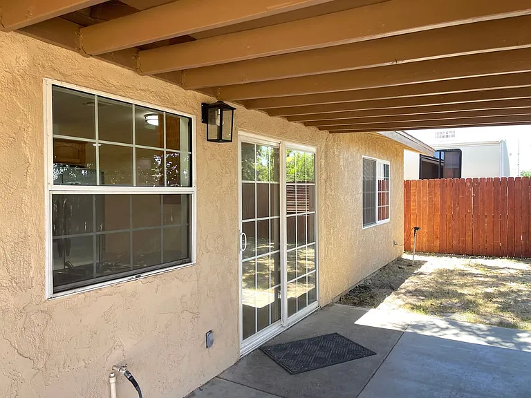 2698 San Anselmo Ave — Photo 25