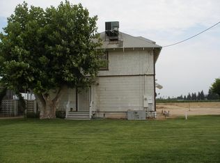 11868 E Conejo Ave, Kingsburg, CA 93631