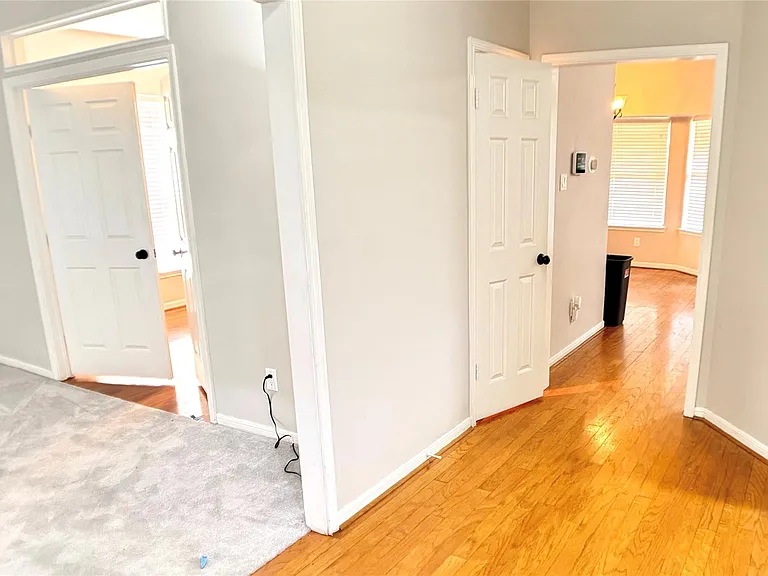 17743 Seven Pines Dr — Photo 24