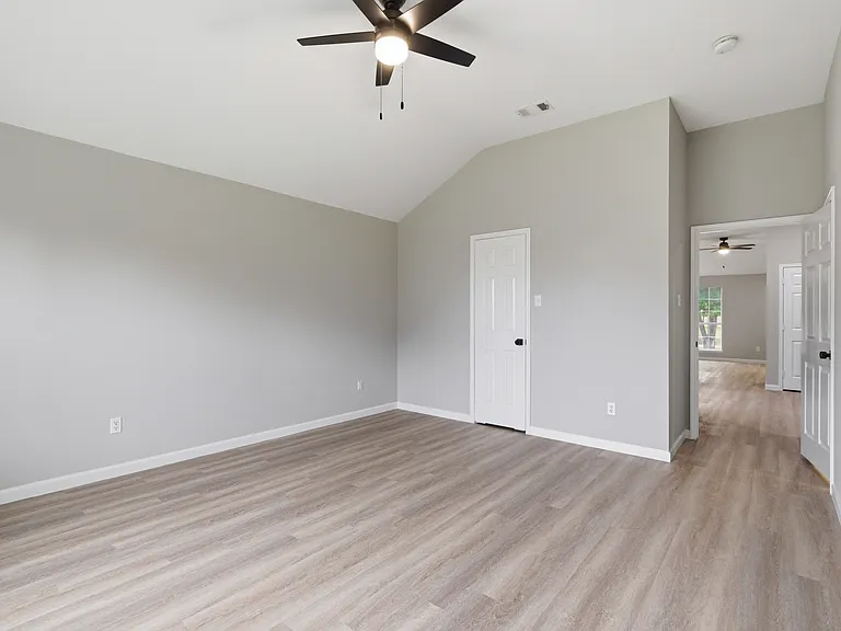 2051 Sunny Side Dr — Photo 31