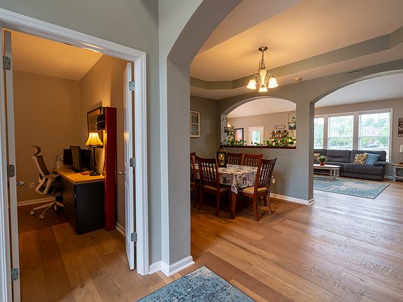 5th image of 12447 Eddington Pl