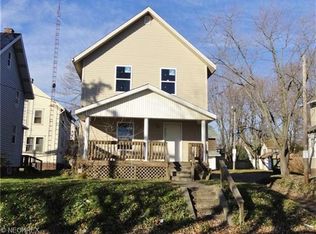 1527 Maple Ave NE, Canton, OH