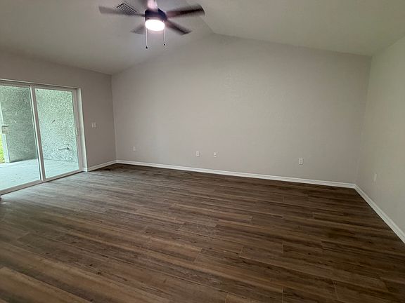 2nd image of 3918 Rodeo Dr N