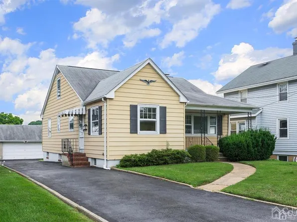 55 Frelinghuysen Ave, Raritan, NJ 08869