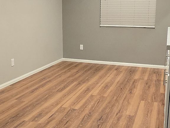 5th image of 24848 Trott Cir
