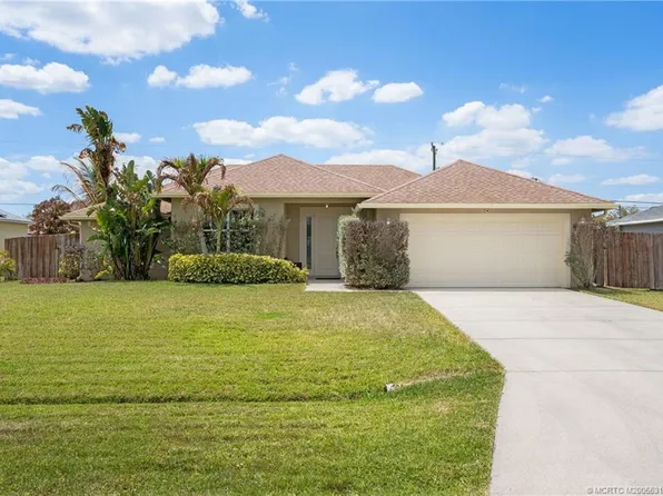 2150 SW Quarry St, Port Saint Lucie, FL 34953