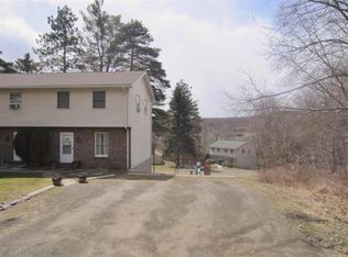 205 Garney St, Dalton, PA 18414