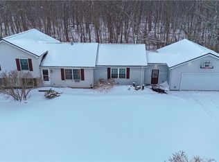 7130 Lyman Rd, Bergen, NY 14416