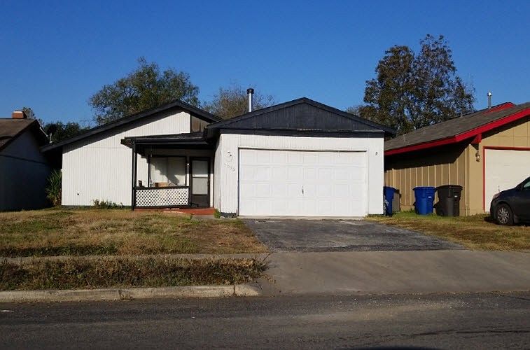 1st image of 7035 Myrtle Valley St