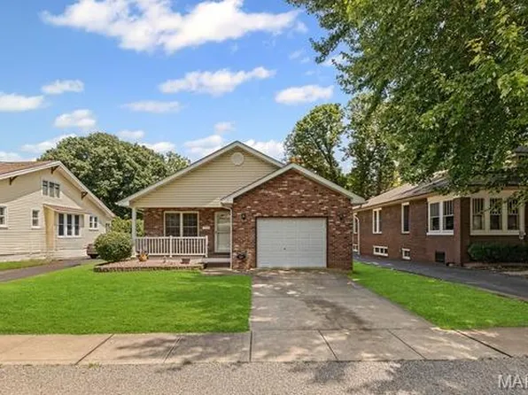114 Kenwood Ln, Collinsville, IL 62234