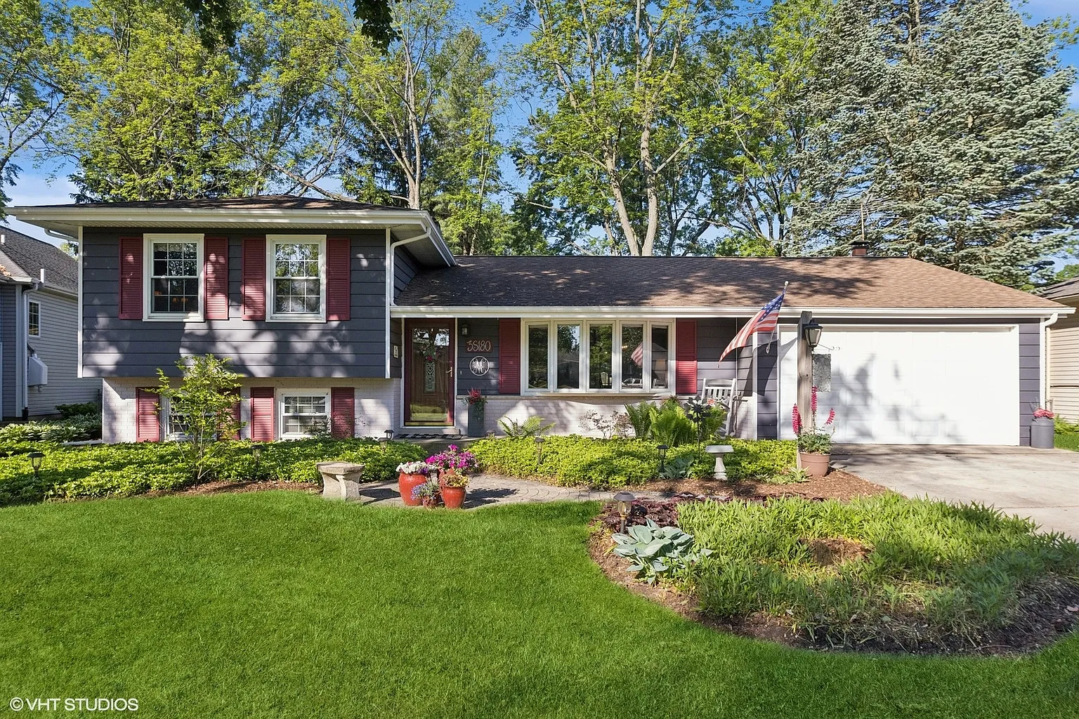 3S180 Cypress Dr photo 1