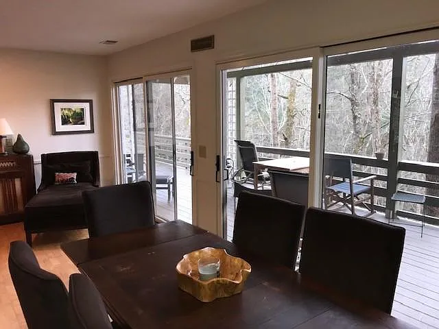 51 Fishpond Rd — Photo 26