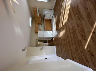 420 North St APT 4, Yale, MI 48097