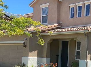 28314 Nield Ct, Saugus, CA 91350