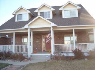 16116 Summit Peaks Dr, Longmont, CO 80504