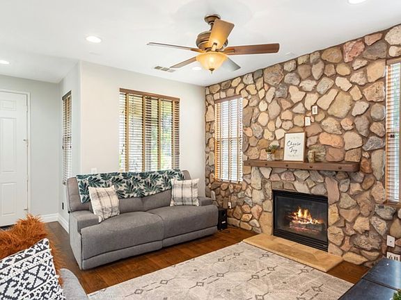 3rd image of 37261 Tucana Pl