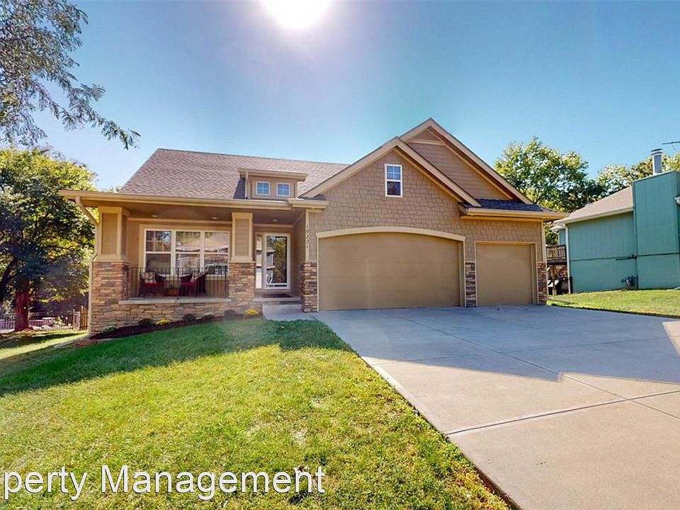 1st image of 19221 Spyglass Ct