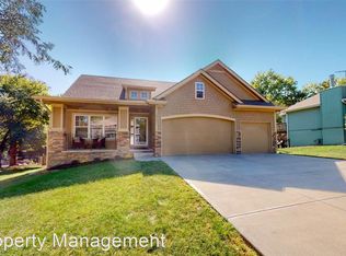 19221 Spyglass Ct, Plattsmouth, NE 68048