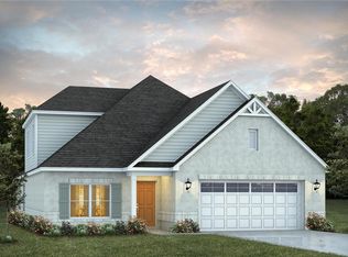 2227 Lakeview Dr, Opelika, AL 36801