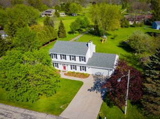 214 Prairie Run, Grafton, WI 53024