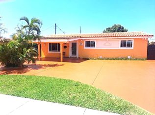 1371 W 32nd St, Hialeah, FL 33012