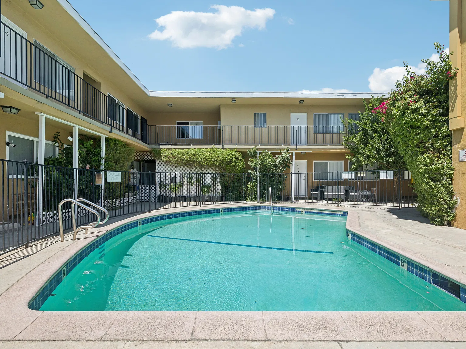 Lindley Garden Apartments — Photo 3